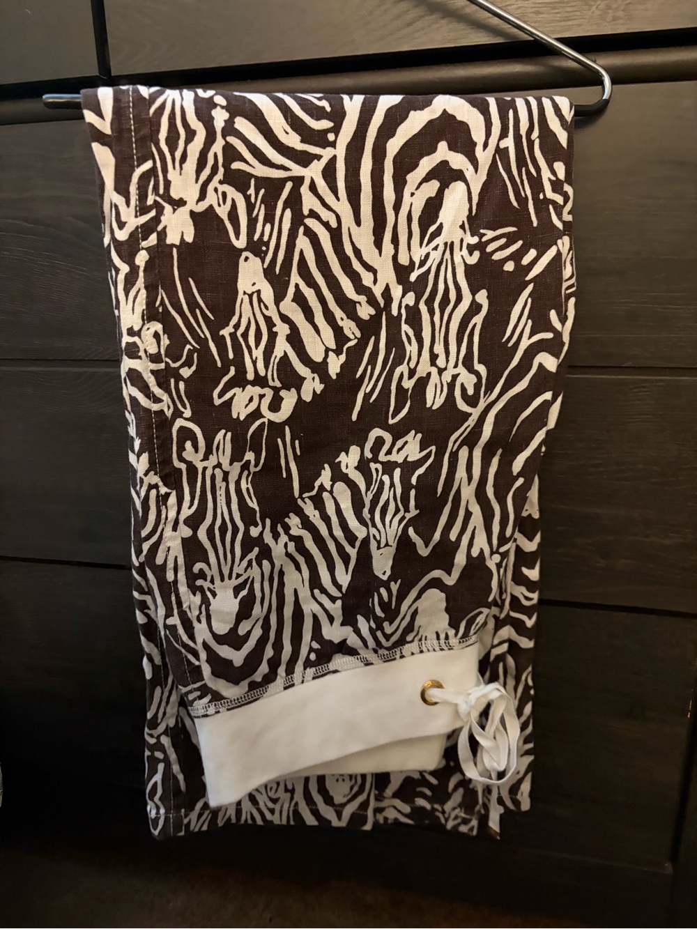 Drawstring Pants - Brown & White.